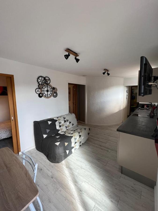 Charmant Appartement Calme Et Lumineux Chateauvieux  Dış mekan fotoğraf
